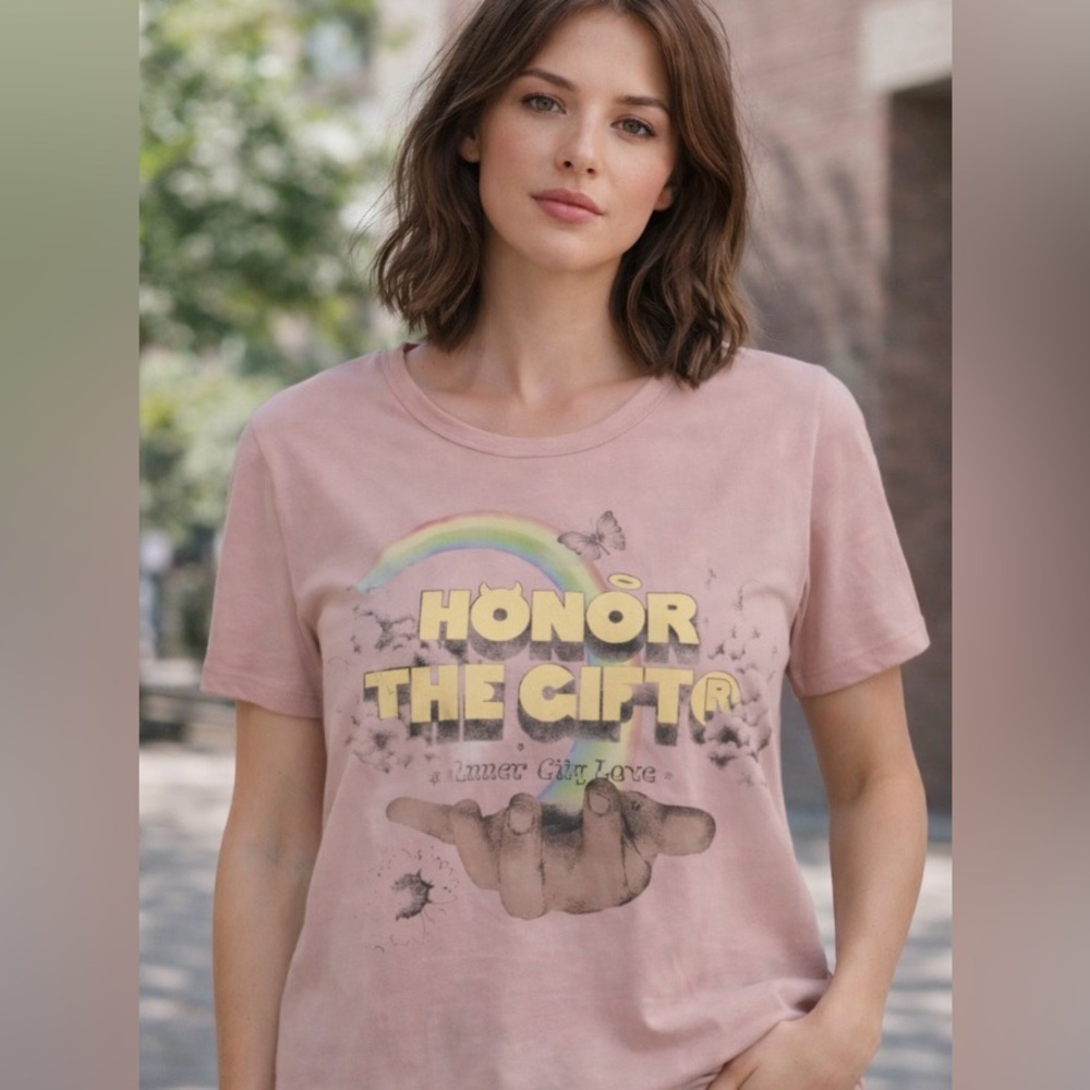 Honor The Gift Pink Graphic T-Shirt Size X Large NWT